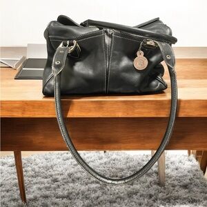 Kenneth Cole Reaction Black Leather Handbag